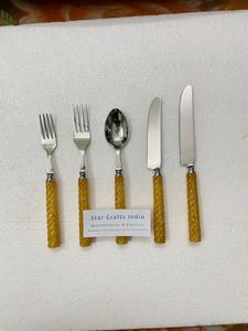 ชุดช้อนส้อมสแตนเลสคุณภาพสูงพร้อมด้ามจับมุก ชุดช้อนส้อมพรีเมียมทันสมัยสำหรับโต๊ะอาหารที่บ้านและงานเลี้ยง - Product Image 5