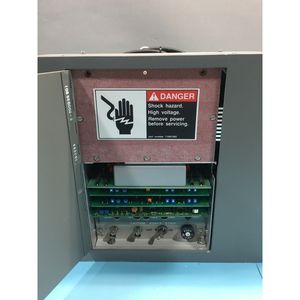 Amplificateur de scan Varian 108086002 300XP Extrion - Équipements et pièces semi-conducteurs d'occasion fiables à l'échelle mondiale - Product Image 4