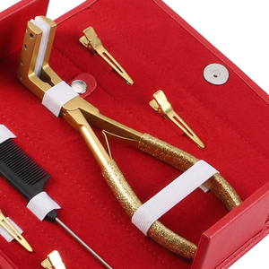 ชุดคีมต่อผมสแตนเลส TEEJAY H23 พร้อมหวีแบ่งผมและกิ๊บติดผมสีทอง สำหรับติด/ถอดเทปต่อผม กล่องสีแดง - Product Image 6