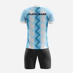 Uniformes de football en gros, 100% polyester, design personnalisé, fabriqués par FIT FRONT industries, disponibles dans toutes les couleurs - Product Image 6