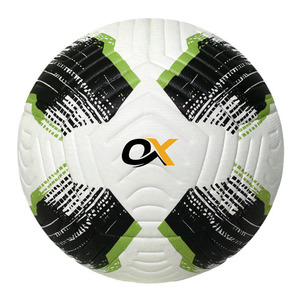 Balón de Fútbol Profesional Original Personalizado de Oxva Industries, Tamaño Oficial 5 - Product Image 2