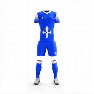 ชุดฟุตบอลชายพร้อมโลโก้สีขาว แขนสั้น ทรงปกติ พิมพ์ลายแบบ Sublimated ปิดด้วยเสื้อคลุม ผลิตจากวัสดุโพลีเอสเตอร์ 100% - Product Image 3