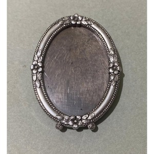 High Standard Quality Oval Mirror <b>Frame</b> With Floral Filigree Design Decorative Tabletop Stand - Product Image 3