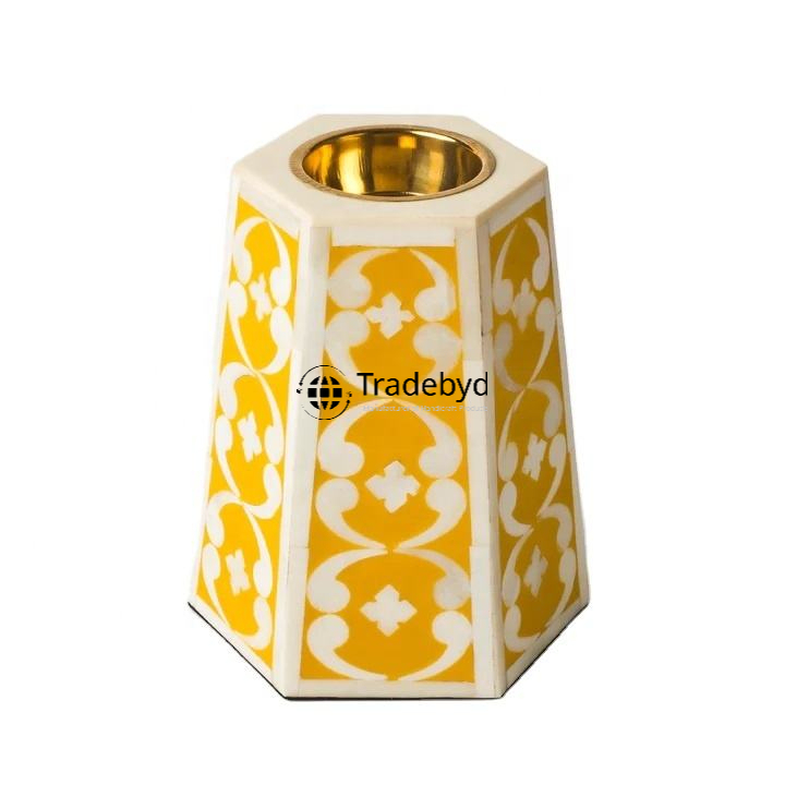Available in different Colors