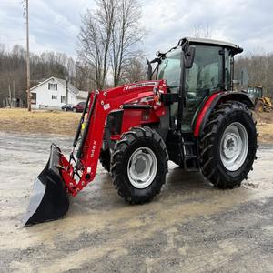 Tractor Agrícola Massey Ferguson 5711 de 80HP con Tracción en las 4 Ruedas y Caja de Cambios, Ahora con Alto Rendimiento para Trabajo Pesado - Product Image 6