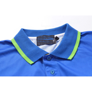 Polo Azul Degradado para Hombre con Estampado de Campo Verde, Manga Corta, Informal, Transpirable, Diseño de Poliéster Tejido - Product Image 5
