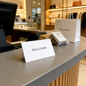 Iconos Personalizados para Redes Sociales, Tarjeta de Agradecimiento Empresarial Elegante y Minimalista con Acabado Blanco Mate para Comprar con Nosotros - Product Image 3