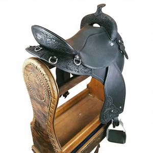 Silla de Montar Inglesa con Diseño Grabado, Montura de Madera, Cuero Genuino de Búfalo, Equipo de Equitación Sostenible, Artesanía, Logotipo Personalizado - Product Image 5