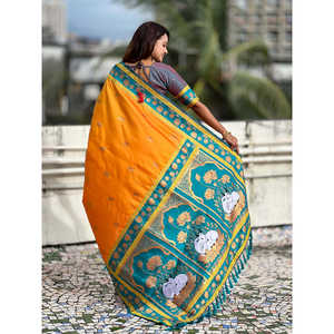 Sari Tradicional Pichwai de Seda Suave Color Naranja con Bordado Zari, Vestidos Elegantes de Cóctel de Elite Weaves, 600g - Product Image 4