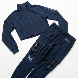 Combinaison de sport unisexe de compression Elite Maluza pour l'entraînement, la course et le fitness, respirante, à séchage rapide et légère - Product Image 1