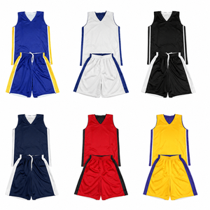 Ensemble d'uniformes de basketball d'été personnalisés, couleur au choix, 100% polyester, respirant, séchage rapide, nouveau design, vêtements de sport imprimés pour unisexe - Product Image 6