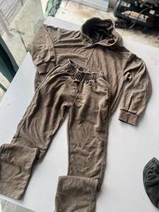 Survêtement de jogging 2-en-1 en polaire brodé pour homme avec capuche et cordon de serrage, style streetwear, service OEM, finition délavée - Product Image 3