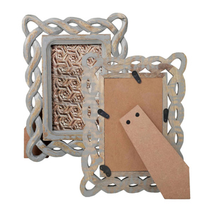 Cadre photo moderne en bois massif, design minimaliste, pour affichage sur table ou bureau, pour une décoration contemporaine - Product Image 5