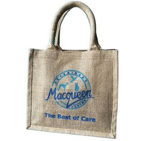 Bolso de arpillera impreso personalizado de fábrica al por mayor bolso de yute de compras reutilizable ecológico bolsas de yute impermeables - Product Image 1