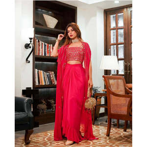 Belle tenue de fête Indo Western pour femme avec séquence Zari Paper Work - Product Image 2