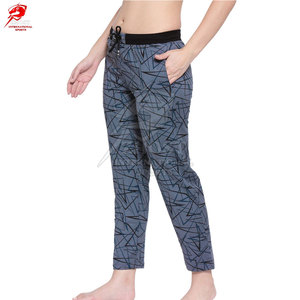 Pantalons pour femmes au design élégant, de qualité supérieure, coupe droite, respirants et confortables pour un usage quotidien - Product Image 5