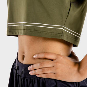 T-shirt élégant à col rond pour femme, idéal pour les acheteurs en gros – Prix direct usine, séchage rapide, évacuation de l'humidité, toucher doux et agréable, style classique - Product Image 3