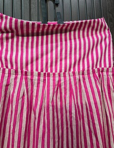 Falda midi plisada a rayas de cintura alta para mujer, estilo casual, tejida, cómoda y ajustada - Product Image 3