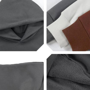 Sudaderas y Hoodies para Hombre de Alta Calidad al por Mayor, 450 Gramos, Estampado Puff, Línea Negra, Hecho en Portugal - Product Image 2