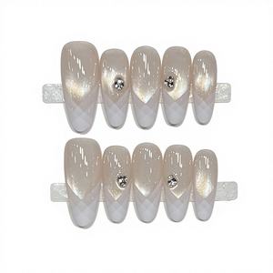 Medio Oval Champagne Pearl Shimmer Francés Minimalista Suave Glam Opaline Trace Finger Pre-diseñado Acrílico Joyería - Product Image 1