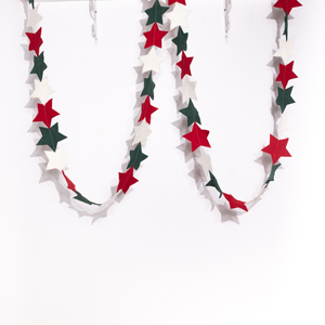 Guirnalda de Estrellas Rojas, Blancas y Verdes Hecha a Mano, Decoración Navideña para Árbol de Navidad, Pancarta Navideña de Fieltro e Hilo - Product Image 2