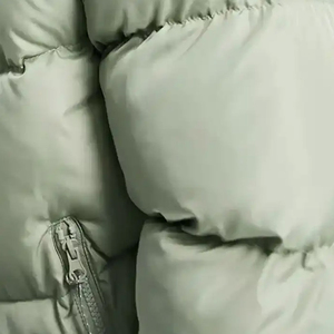 Blousons matelassés pour hommes 2025 de haute qualité, couleur unie, en tissu personnalisé, rembourrés en coton, coupe oversize, zippés, pour l'hiver - Product Image 6