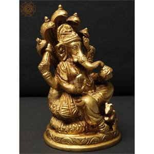 Petite statue en laiton de 5 pouces du seigneur Ganesha avec sculpture protectrice Sheshnag - Product Image 2