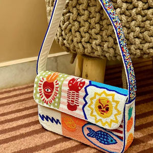 Sac à main vintage fait main en perles motif tournesol, pochette florale pour sac, sac bandoulière d'hiver - Product Image 1