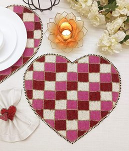Set de table perlé en forme de cœur festonné, fait main, romantique, pour décoration de table de mariage et assiette de présentation Saint-Valentin - Product Image 6