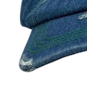 Gorra de Mezclilla AKA de Lavado Medio, Azul Medio, Desgastada, con Letras Bordadas en Verde, Ajustable, para Mujer - Product Image 3