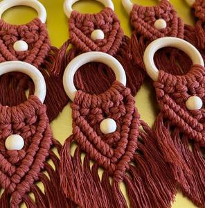 Anillos de Servilleta de Macramé Boho: Decoración de Boda Hecha a Mano con Algodón - Product Image 3