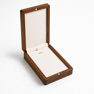 Boîte d'emballage personnalisée en bois massif rectangulaire magnétique pour collier avec insert en velours gravé, fournisseur de boîtes à bijoux Vietnam - Product Image 3