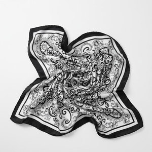 Écharpe bandana élégante à motifs, douce et respirante, pour les journées à la plage, les vacances d'été et les tenues décontractées en plein air - Product Image 5