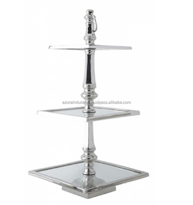 Soporte de pastel de boda Soporte de pastel cuadrado de tres niveles Soporte de pastel de metal de Azora Industries - Product Image 1