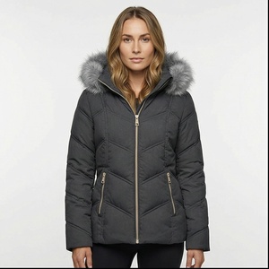 Parka acolchada impermeable ecológica de longitud Regular para mujer de invierno al mejor precio, chaqueta a prueba de viento con forro de fibra de bambú frontal - Product Image 1