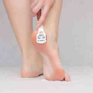 Cuchilla para Callos de Acero Inoxidable con Mango de Plástico, Cortador para el Cuidado de los Pies, Eliminador de Callosidades en el Talón - Product Image 5