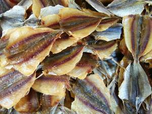 Poisson jaune séché à rayures pour la transformation alimentaire industrielle, fruits de mer déshydratés en vrac, fournisseur du Vietnam - Product Image 6