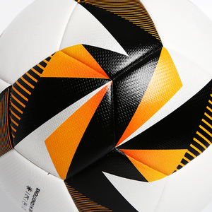 Ballon de football professionnel personnalisable en cuir durable avec logo personnalisé pour l'entraînement – Vente en gros - Product Image 6