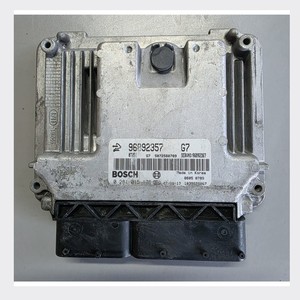 Module de commande moteur ECU Bosch d'occasion, compatible avec Bosch 96892357 0281015176 G7, pièces auto. - Product Image 5
