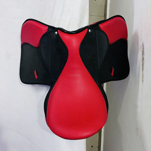 Silla de Montar Sintética con Arco de Madera, Ligera, Estilo Inglés, de Alta Calidad, Duradera y Cómoda, con Herrajes de Latón - Product Image 2