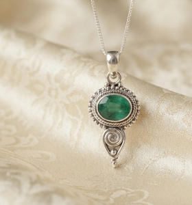 Pendentif en émeraude verte ovale naturelle, argent sterling 925, bijoux faits à la main, plaqué or rose jaune, cadeau pour elle - Product Image 1