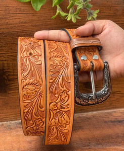 Venta caliente Nuevo diseñador Cinturones de cuero mecanizados a mano de alta calidad Tallado de cuero genuino Cinturones de color marrón con estilo - Product Image 3