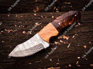 Cuchillo de Caza/Camping de Hoja Fija de Acero de Damasco de Alta Calidad de 5 Pulgadas con Punta Caída y Mango de Epoxi, Opciones Personalizables, MOQ Bajo - Product Image 5