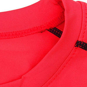 Camiseta Deportiva de Compresión de Manga Larga Roja para Hombre, Corte Ajustado, Secado Rápido, Cuello Redondo, Tejido de Poliéster - Product Image 3