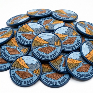 Fabricant Direct Patch en Caoutchouc 3D, Badge Rond en PVC Souple, Motif Radeau en Bois et Montagne Rivière, pour Sac à Dos, Veste, Casquette, Uniforme d'Extérieur - Product Image 1