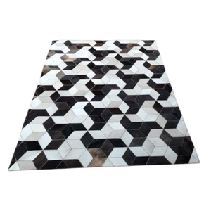 Tapis d'intérieur en similicuir tissé à la main sur mesure, tapis patchwork vegan écologique pour salon moderne - Product Image 4