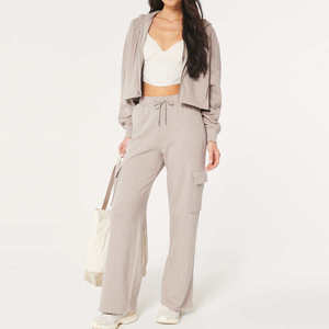 Ensemble de survêtement d'hiver pour femmes grande taille, couleur unie, sweat-shirt 100% coton avec pantalon de jogging deux pièces - Product Image 1