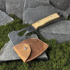 Felling Axe With Forged Steel Blade And Wood Handle For <b>Tree</b> Felling - Product Image 5