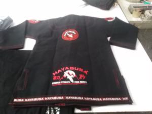 Fabricación de Kimonos de BJJ Personalizados, Tejido de Perlas, Doble Tejido, Resistente, Tejido Dorado, Ripstop, 100% Algodón, 460g, Secado Rápido, Transpirable - Product Image 3