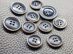 Cuerno de búfalo negro pulido, duradero y ecológico, hecho a mano, imitación moderna por Blossom Craft India - Product Image 2